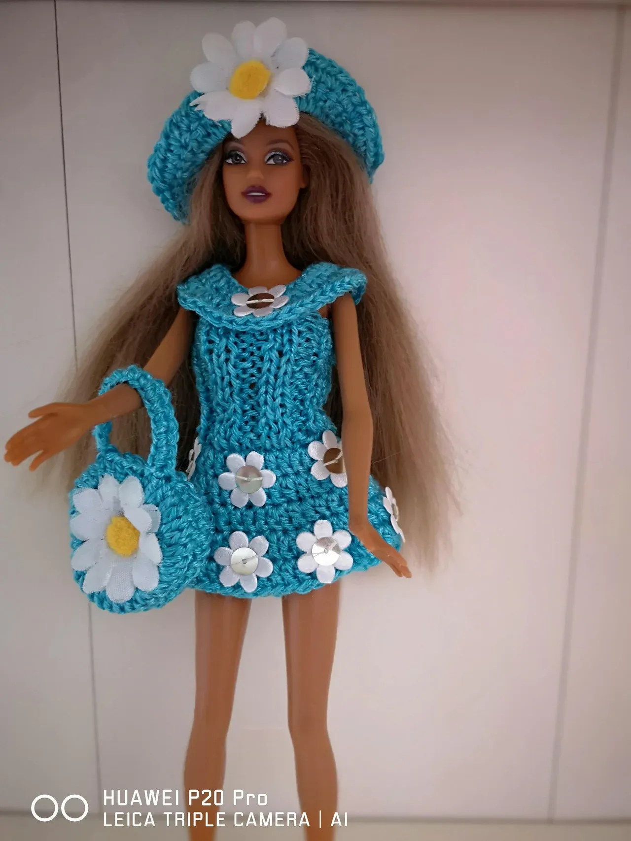 ubranka(kompleciki)dla lalki Barbie - zdjęcie
